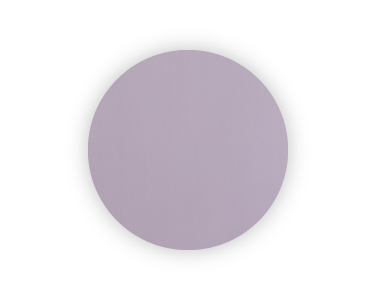 Zdjęcie dekoracji w kolorze fioletowym żaluzji zaciemniającej